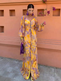Gregoria | Vestido largo con estampado floral y escote pronunciado